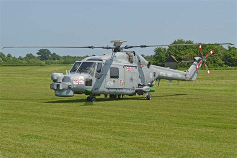 Westland Lynx Specifications