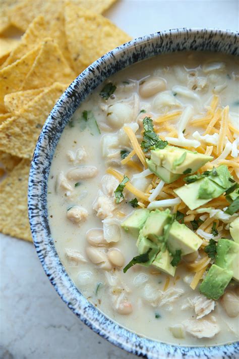 White chili with ground chicken and hominy