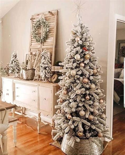 White Christmas Tree Decor