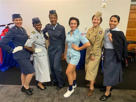 Women in Air Force Uniforms