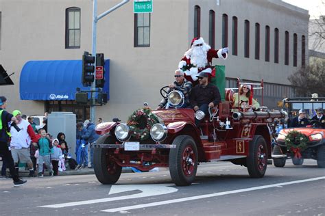 Woodlands Christmas Parade