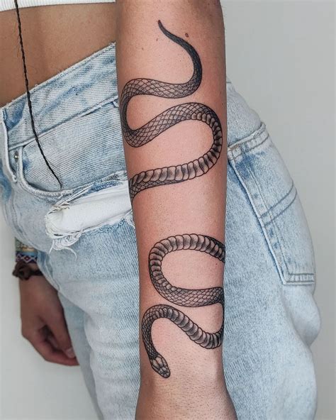 Description of Wrap Around Snake Tattoos