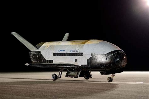 Illustration of the X-37B space plane in flight