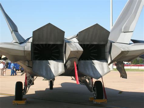 YF-22 Raptor's thrust vectoring system in action