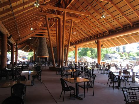 Audubon Zoo Dining Accommodations